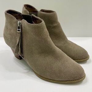 Vionic Upright Sterling Suede Ankle Booties - Size 7.5